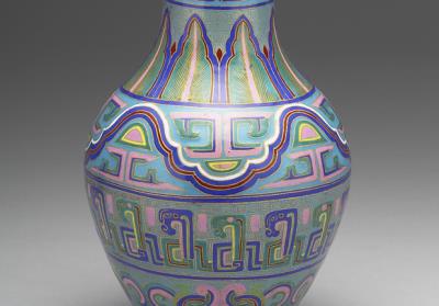 图片[2]-Vase with painted enamel decor on copper, Qing dynasty, Qianlong reign (1736-1795)-China Archive